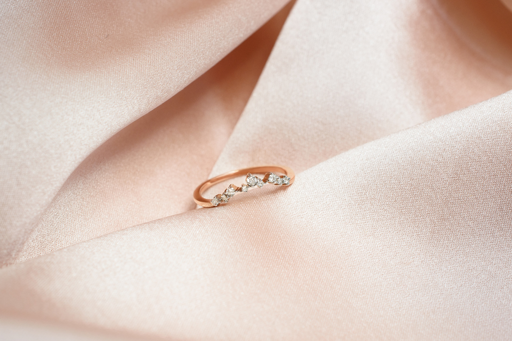 Золотое кольцо "Тиара" от магазина LunaLu