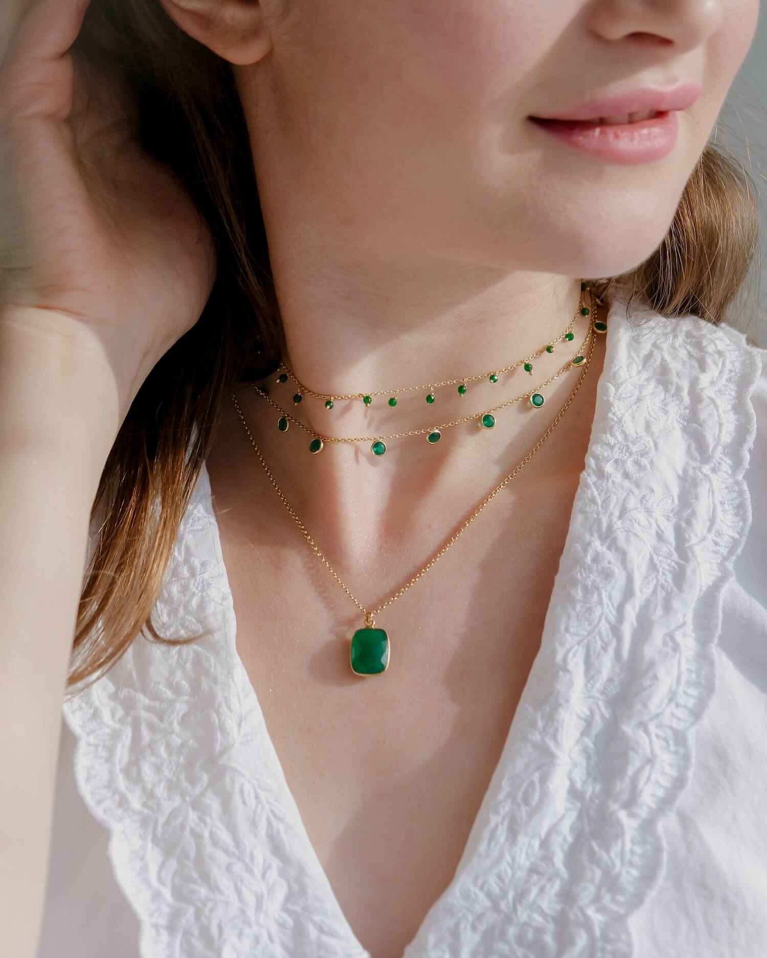 Фото украшения LunaLu с камнем зеленый оникс