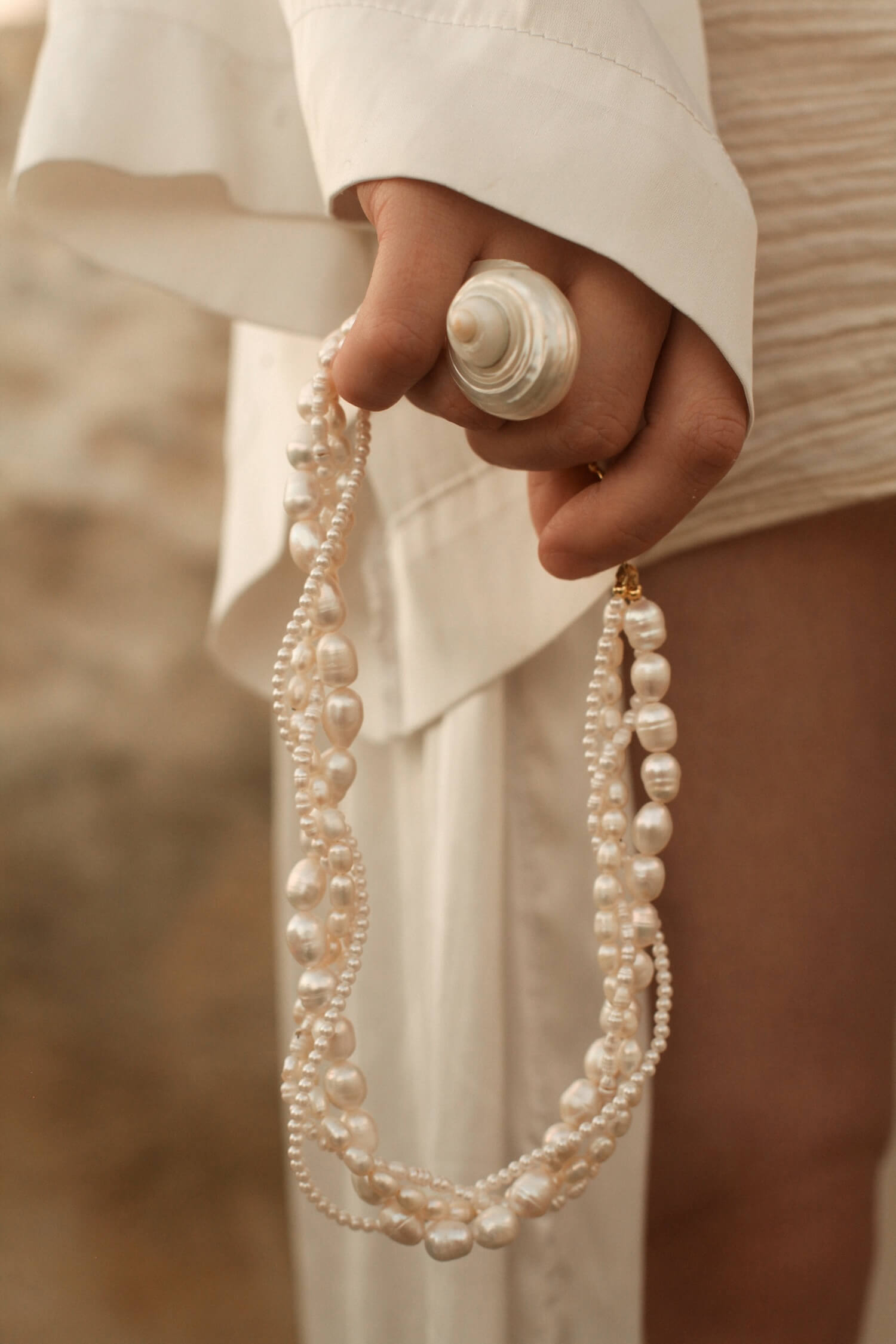 Фото украшения LunaLu с камнем жемчуг